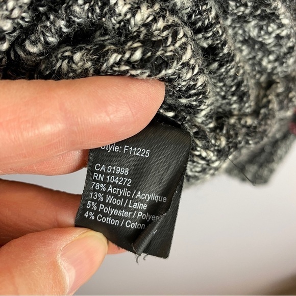 SPANNER Gray Red Wool Blend Button Wrap Knit Sweater XXL - Picture 7 of 11